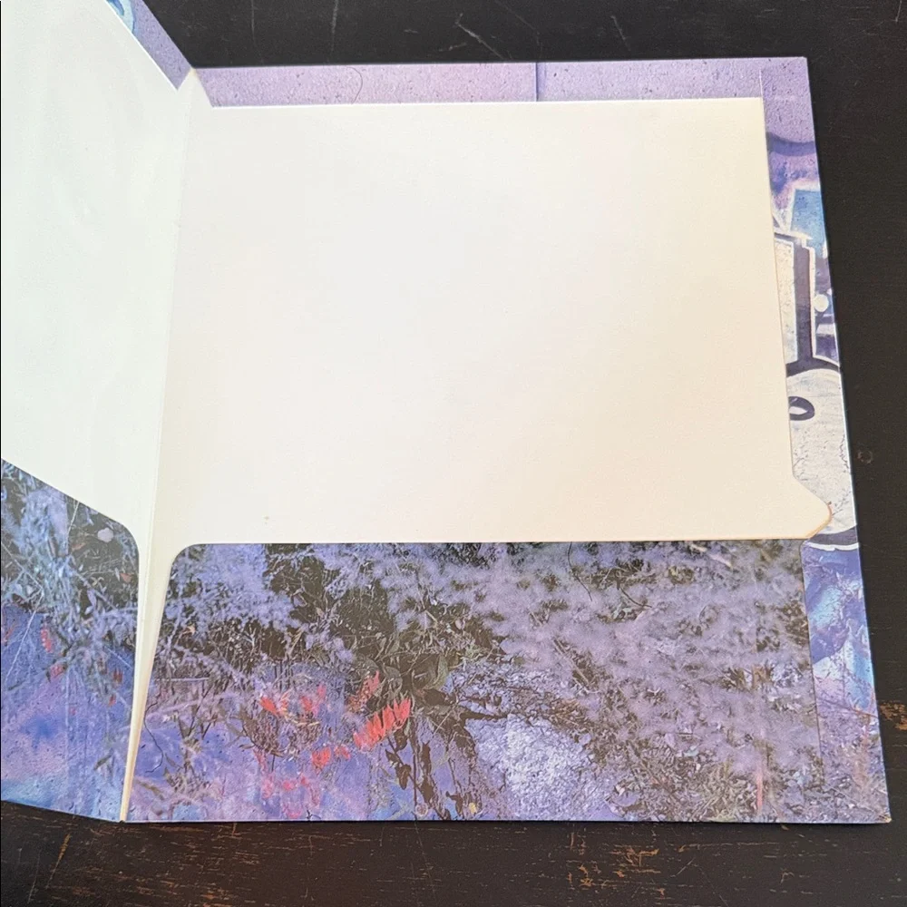 Vintage 90s folder for organizing sketches and paperwork office school work